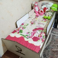 تخت خواب وکمدکودک|تخت و سرویس خواب|فولادشهر, B6|دیوار