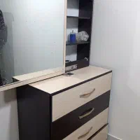 میز ارایشی|تخت و سرویس خواب|اهواز, کوی سعدی|دیوار