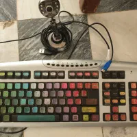 کیبرد و وب کم کار کرده