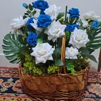 سبد گل رز کادویی