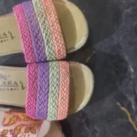 تعدادی کفش ودمپایی دخترانه|کفش و لباس بچه|یاسوج, |دیوار