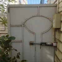 کمک به میانسالان و بانوان