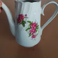 قوری گل سرخی به تعداد|ظروف سرو و پذیرایی|رشت, دروازه لاکان|دیوار