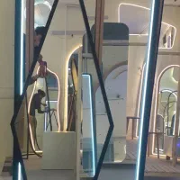 آینه|آینه|نهاوند, |دیوار