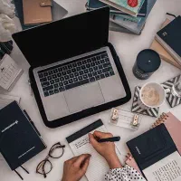 جذب نیرو کار فقط با گوشی در منزل