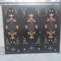 نقاشی ساختمان همراه با رنگ