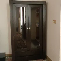 یک عددمیز تلویزیون ویک عدد بوفه|بوفه، ویترین، کنسول|زابل, |دیوار