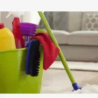 انجام نظافت خانه و انجام پرستاری از سالمندواشپزی