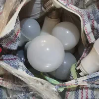 لامپ ال ای دی سوخته جهت تعمیر