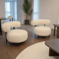 نجار ماهر کلاف ساز و رویه کوب