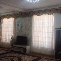 فروش 6پرده آماده و راف مخمل زیبا به علت مهاجرت