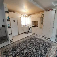 آپارتمان۸۳ متری با پارکینگ (۲۱متری جی هاشمی)