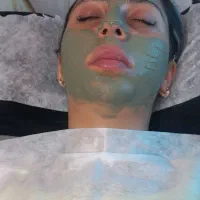 جشنواره ویژه تخصصی فیشال ففط فقط تا اول مهرماه|خدمات آرایشگری و زیبایی|تهران, مدائن|دیوار