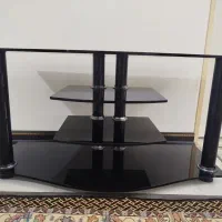 میز تلویزیون شیشه ای