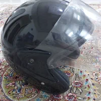 کلاه ایمنی و طلق موتور