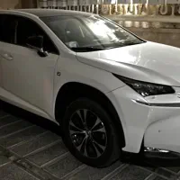 لکسوس NX300