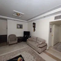 میز تلوزیون شیشه ای کاملا در حد نو