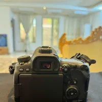 دوربین کنون 6D II + دو عدد لنز