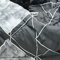 گربه دوماهه رایگان