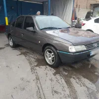 روآ دوگانه کارخانه عروسک