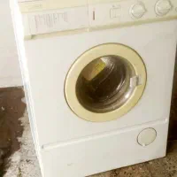 لباسشویی  ارج  ایتالیایی