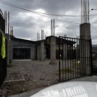 مغازه-بر-جاده-دریاسر