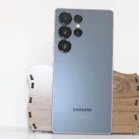 s25 URTRA اس ۲۵ الترا