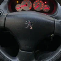 راهنمایی و آموزش رانندگی به بانوان