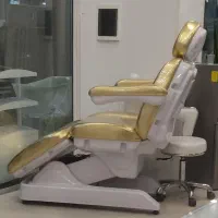 تخت زیبایی، لیزر،فیشیال و مامایی|آرایشگاه و سالنهای زیبایی|سنندج, |دیوار