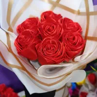 دسته گل روبانی و تک شاخه بصورت تک و عمده