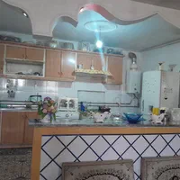فروش خانه دو طبقه در شمس اباد قسمت بالای جاده