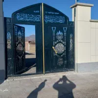 ساخت درب پنجره و اجراه نرده راه‌پله  ساخت سایبان