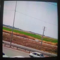 3هتکارزمین-درروستاافشاری-روبه-روی-قله-مزبان