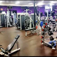 استخدام مربی یا کمک مربی فعال و پرانرژی خانم.