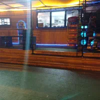 به چند نیروی ساده جهت کار در کافه تریا نیازمندیم