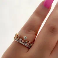 انگشتر طرح تاج مارک ژوپینگ ابکاری طلا