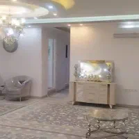 ساختمان سه طبقه بسیار لوکس و شیک