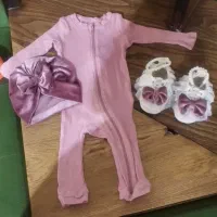 کفش وصندل ولباس بچگانه