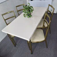 مبل و میز نهار خوری