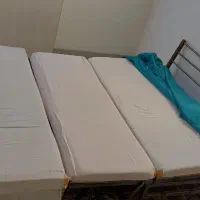 با سلام تخت‌خوابشو دو نفره کار‌کرده به فروش میرسد