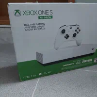 xbox one s 1tr|کنسول، بازی ویدئویی و آنلاین|اصفهان, سپاهانشهر|دیوار