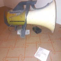 بلند گوی میوه فروشی