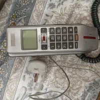 تلفن رومیزی ودیواری