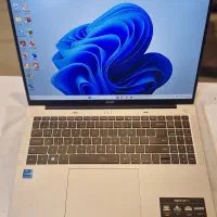 لپ تاپ acer i3 نسل13 fullhd با کارتن و گارانتی