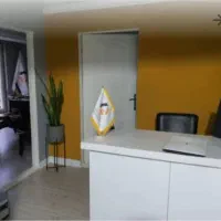 نیروی اداری خانم