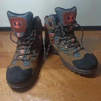 کفش کوهنوردی سایز ۴۰|کوهنوردی و کمپینگ|کاشان, پامنار|دیوار