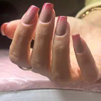 خدمات کاشت ناخن رها|خدمات آرایشگری و زیبایی|تهران, فلسطین (میدان انقلاب)|دیوار