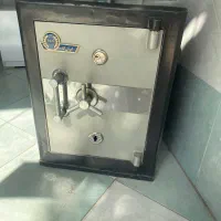 یک گاوصندوق نسوز۳طبقه ایران کاوه،اصل،درحدنو،قدیمی|ابزارآلات|تهران, کیانشهر|دیوار