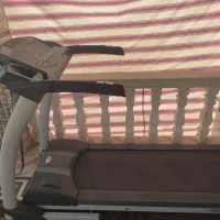 تردمیل سالم وتمیز کم کارکرد|تجهیزات ورزشی|سنگر, |دیوار