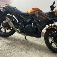 مگلی ۲۰۰|موتورسیکلت|رشت, منظریه|دیوار